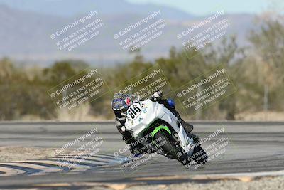 media/Dec-07-2025-CVMA (Sun) [[3e7d2de5dc]]/Race 5-Formula UL-CVMA Hooligans-American Thunder/